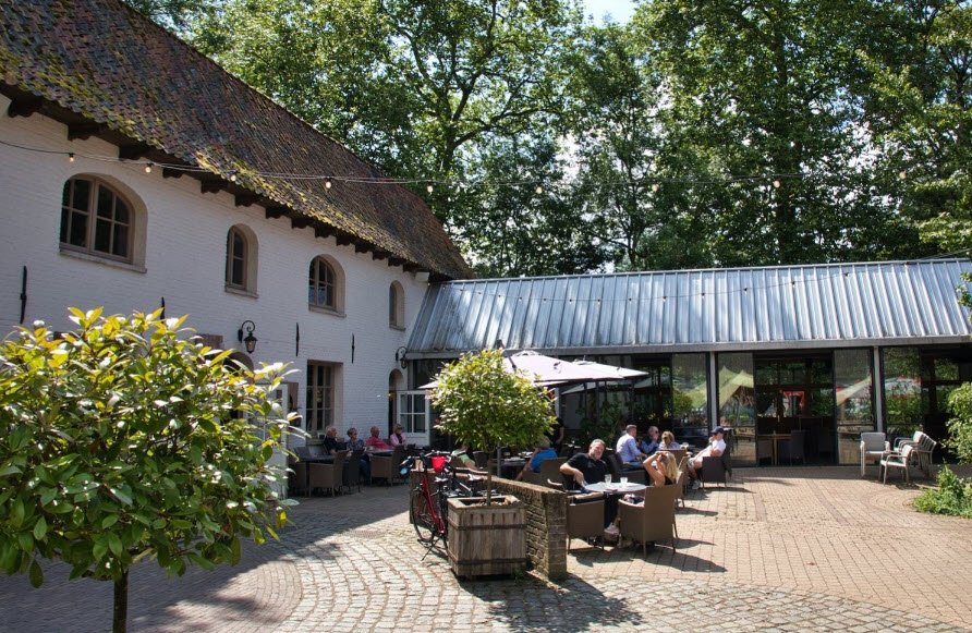 Kasteel Den Dool, Houthalen-Helchteren, Belgium, Belgium